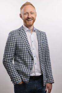 Darren Engels, CPA CA, CFA